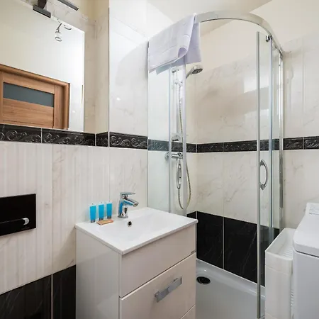 Apartment Olszowa 8 By The River Warsaw